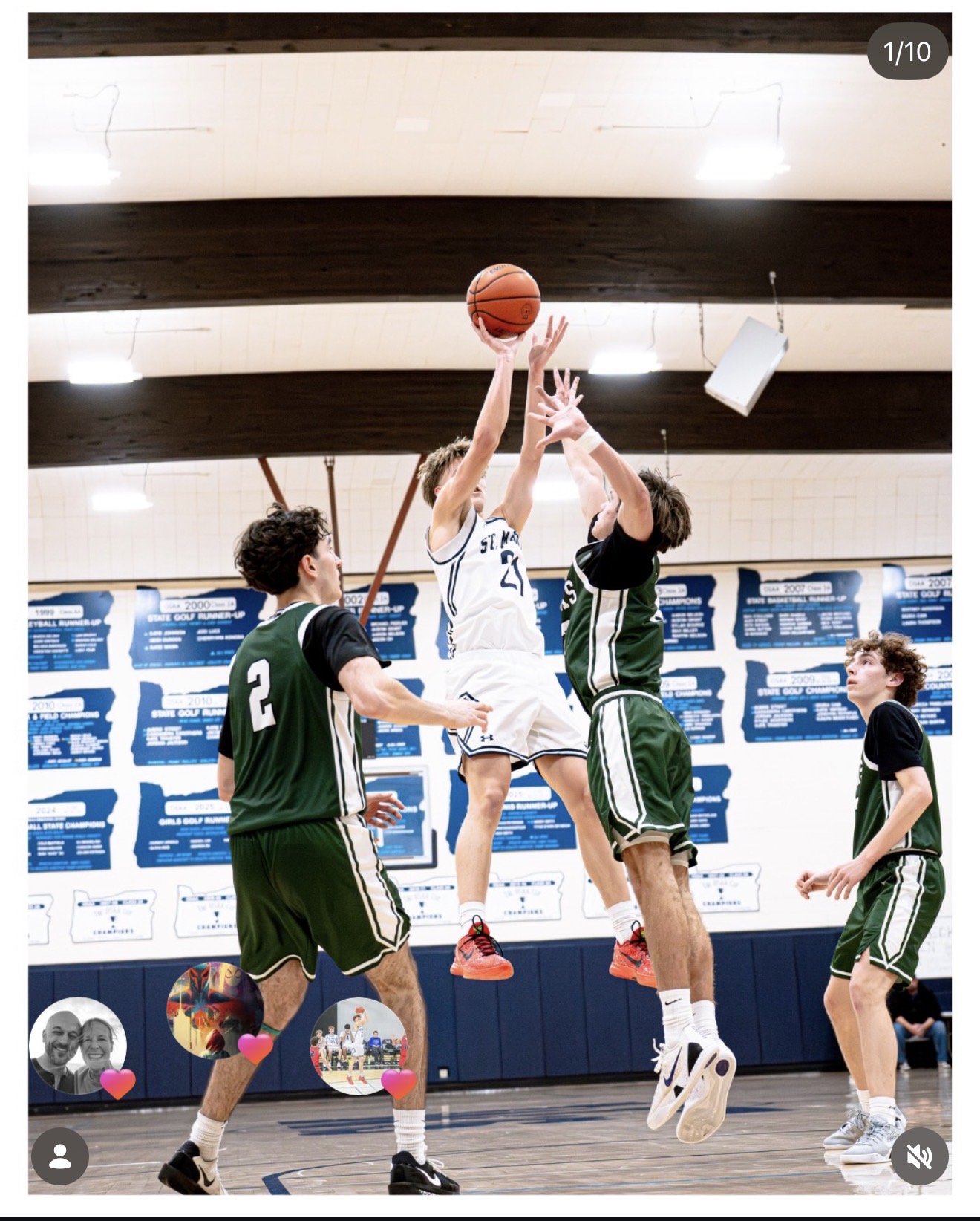 Tai Zimmerman finishing between defenders